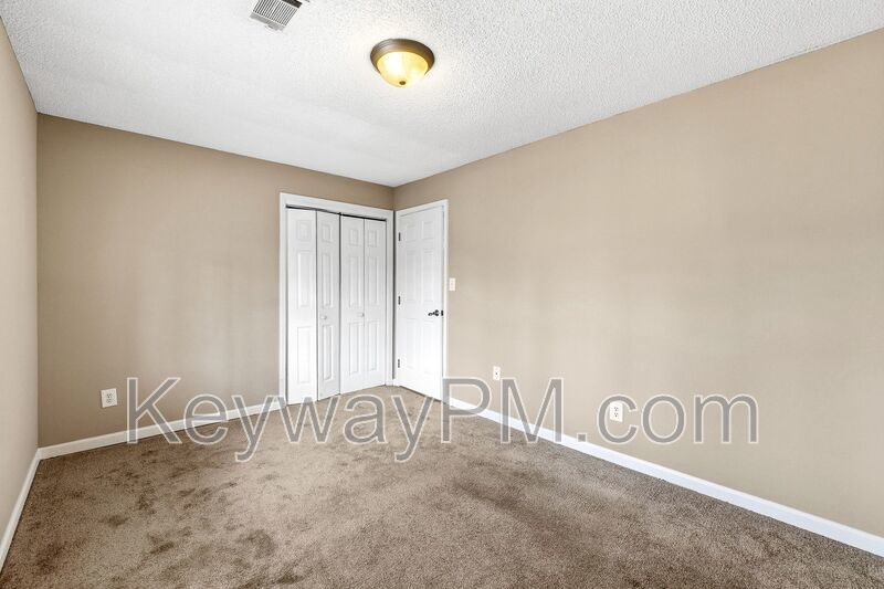 3918 Carson Cutoff - Carson Cutoff @ Petersburg Station property image