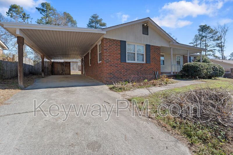 4553 Hillside Drive - Evanston property image