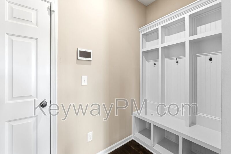 2322 Sheridan Drive- Four Oaks property image