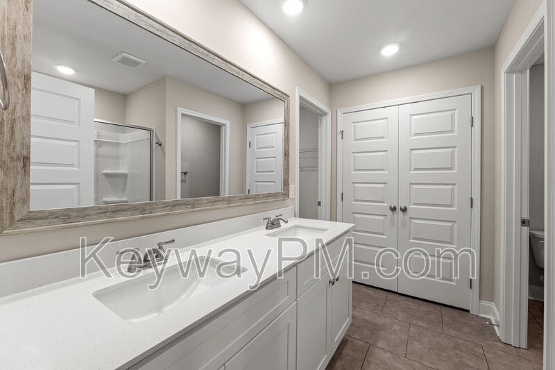 541 Yuma Lane - Village Square property image