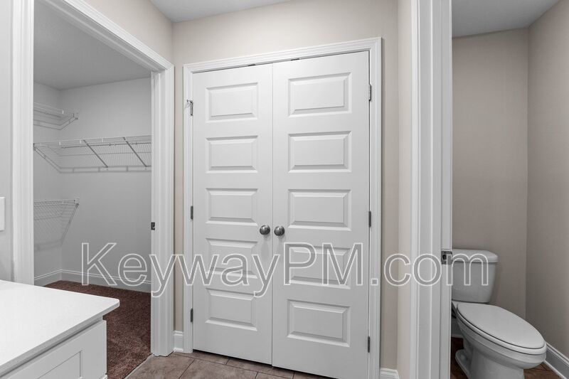 541 Yuma Lane - Village Square property image