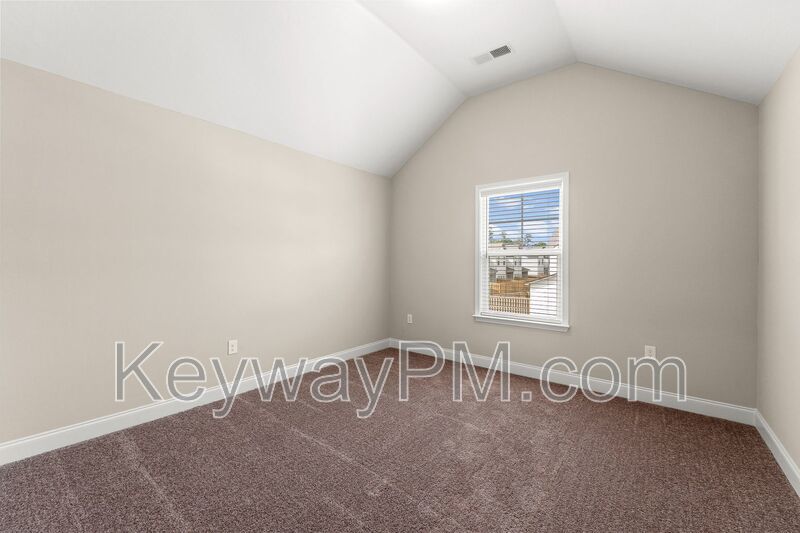 541 Yuma Lane - Village Square property image