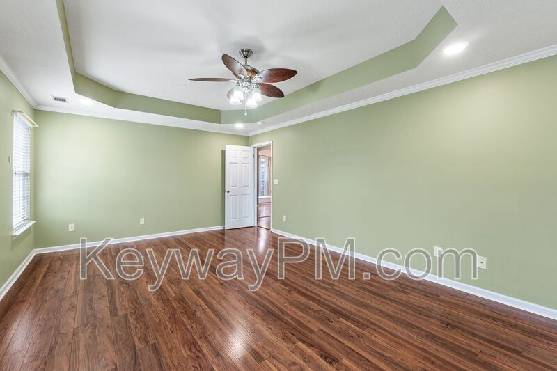 435 Saint Julian Place property image