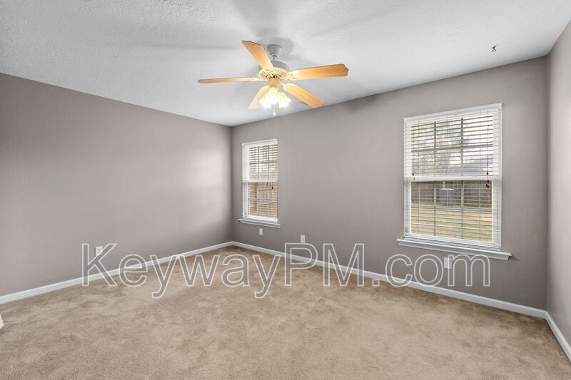 435 Saint Julian Place property image