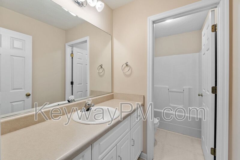 435 Saint Julian Place property image