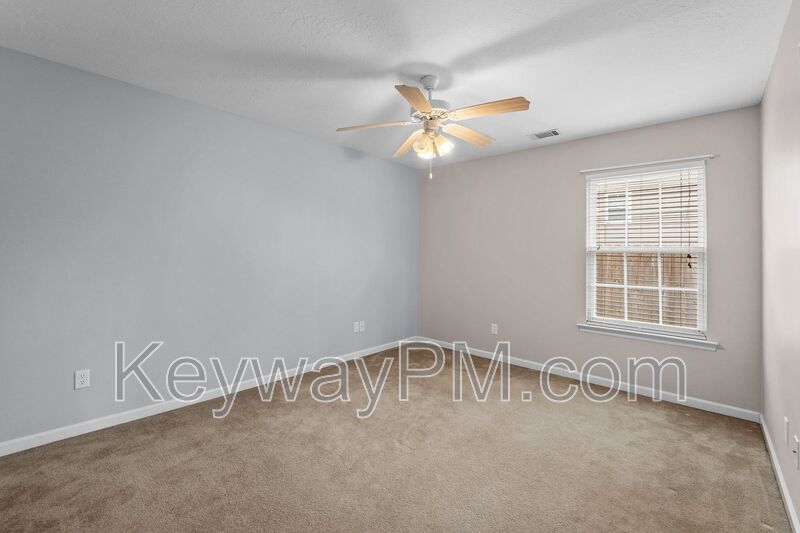 435 Saint Julian Place property image