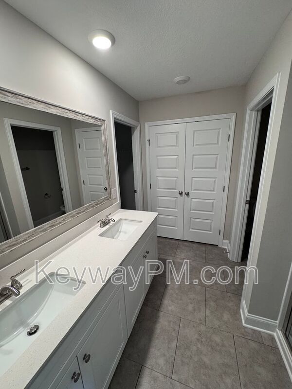 571 Yuma Lane - Village Square property image