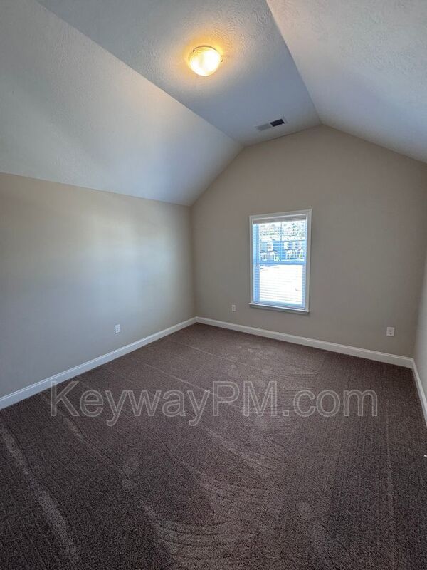 571 Yuma Lane - Village Square property image