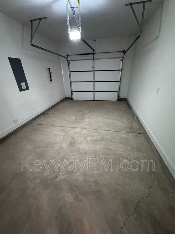 571 Yuma Lane - Village Square property image