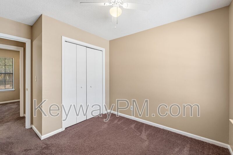 912 Jones Drive NW - Colonial Village property image