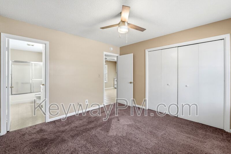 912 Jones Drive NW - Colonial Village property image