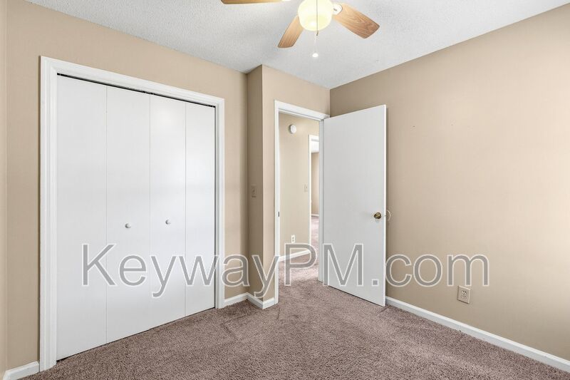 912 Jones Drive NW - Colonial Village property image