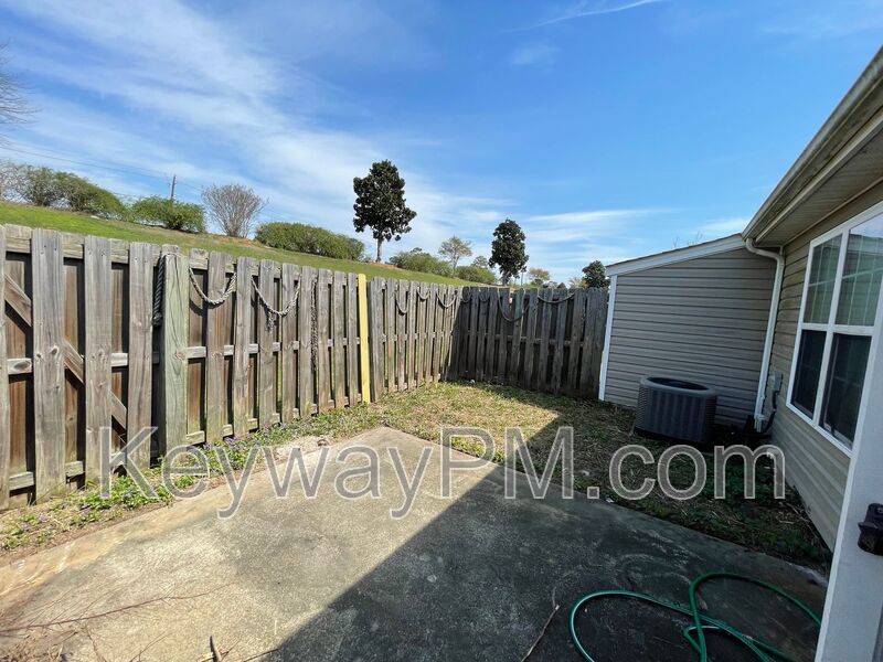 1414 Anna Way - Harris Ridge property image