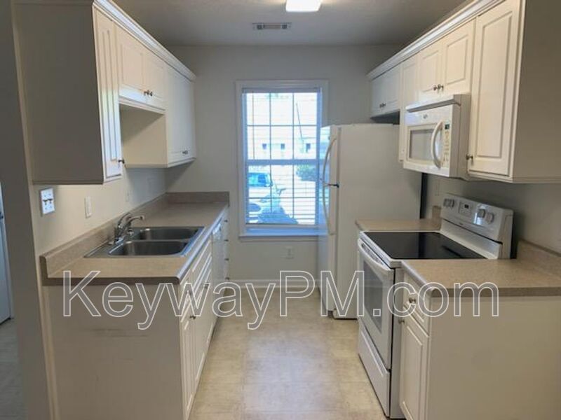 130 Bennington Lane - Bennington Townhomes property image