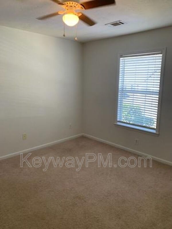 130 Bennington Lane - Bennington Townhomes property image