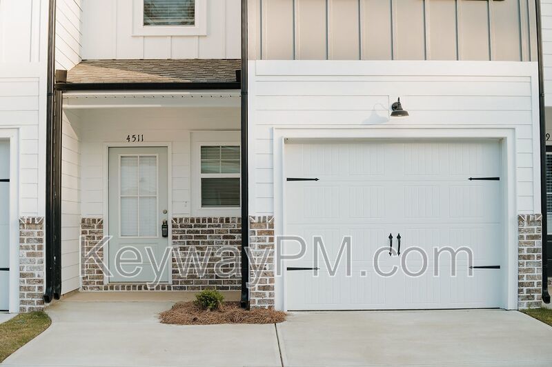 4511 Chestnut Trail - Canton Park property image