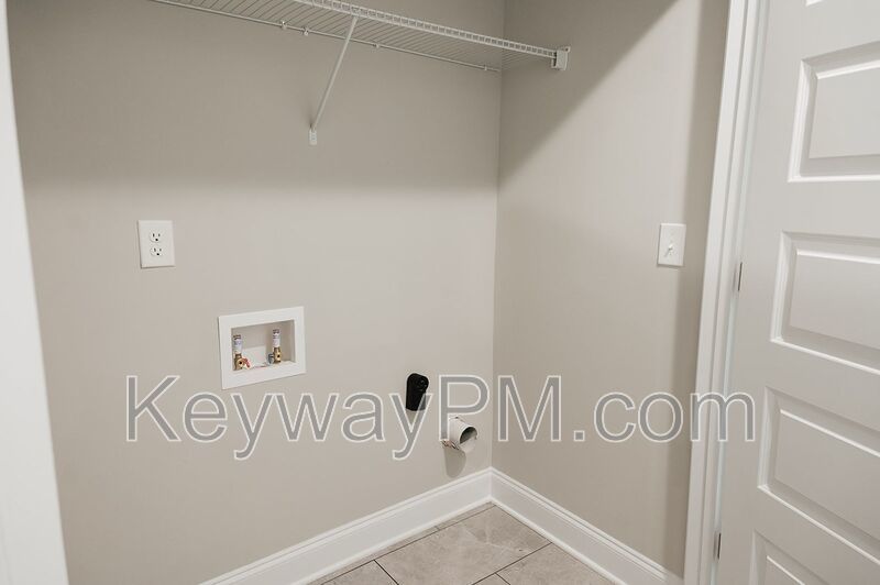 4511 Chestnut Trail - Canton Park property image