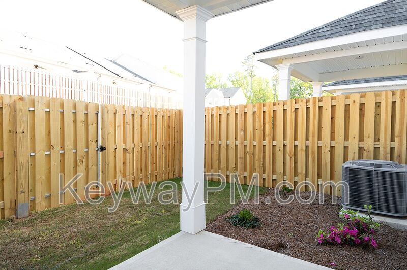 4511 Chestnut Trail - Canton Park property image