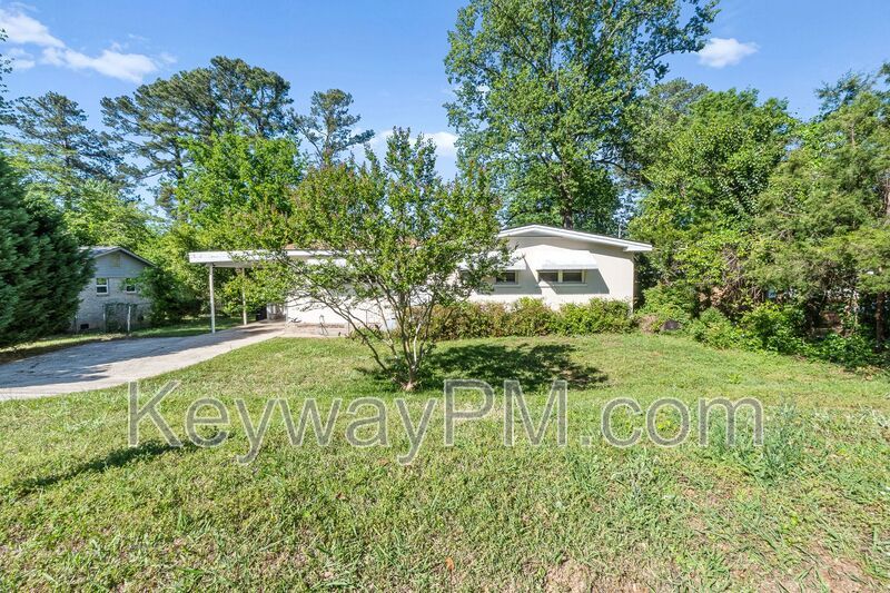 2423 Brentwood Place property image