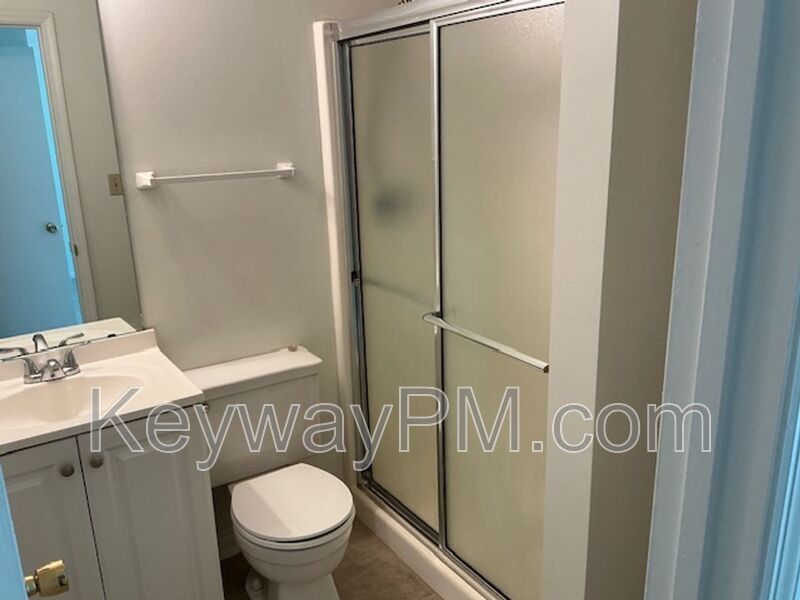 3204 North Wimbledon - Forest Hills Racquet Club property image