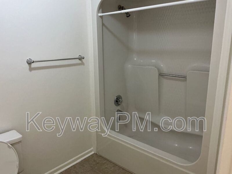 3204 North Wimbledon - Forest Hills Racquet Club property image