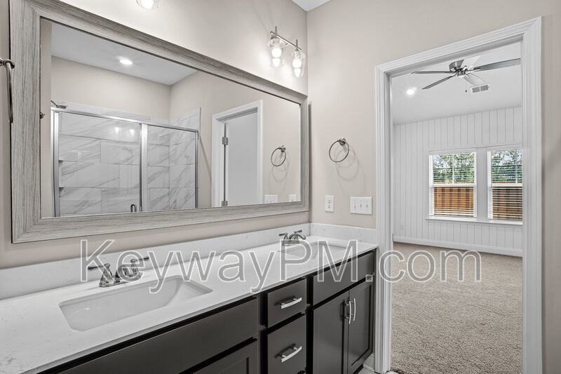 2106 Denmark Ave-Miller Landing property image