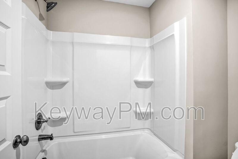 2106 Denmark Ave-Miller Landing property image