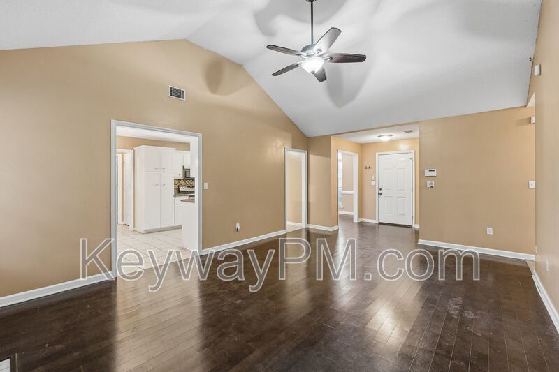 3013 Heron Court - Walton Meadows property image