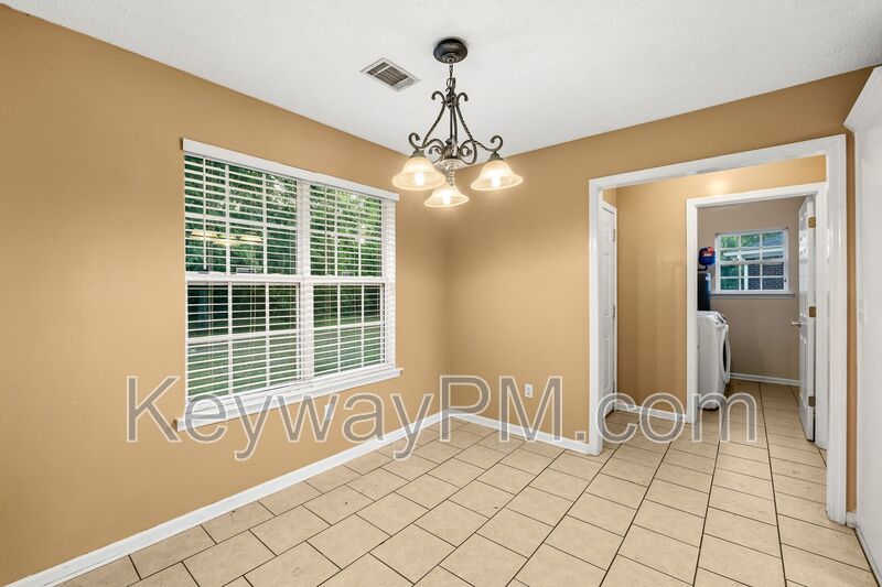 3013 Heron Court - Walton Meadows property image