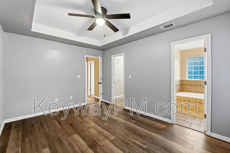 3013 Heron Court - Walton Meadows property image