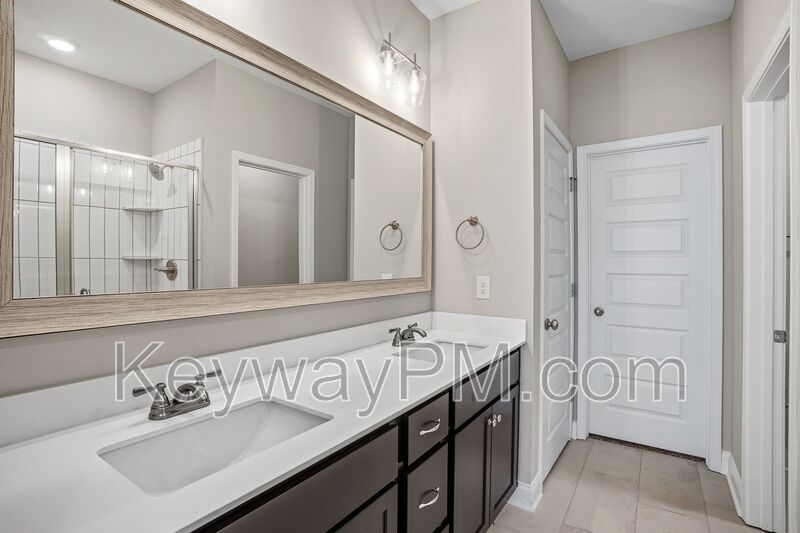 2071 Denmark Ave SE - Miller Landing property image