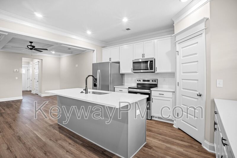 2099 Denmark Ave- Miller Landing property image