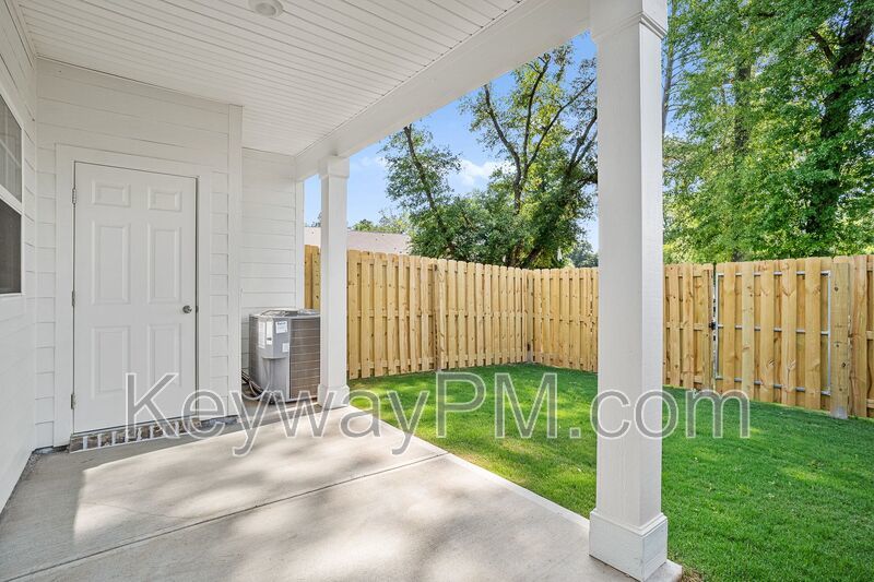 2099 Denmark Ave- Miller Landing property image