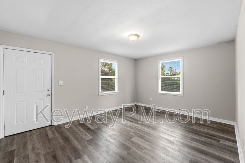 608 Carolina Springs property image