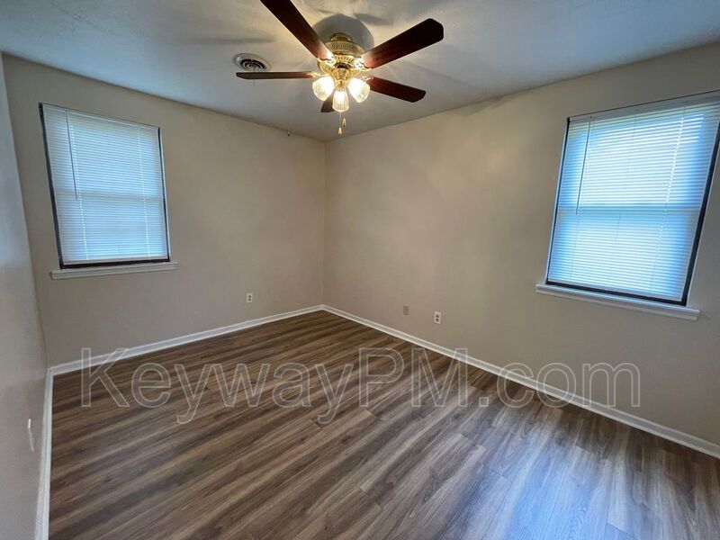 4537 Shawnee Road - property image