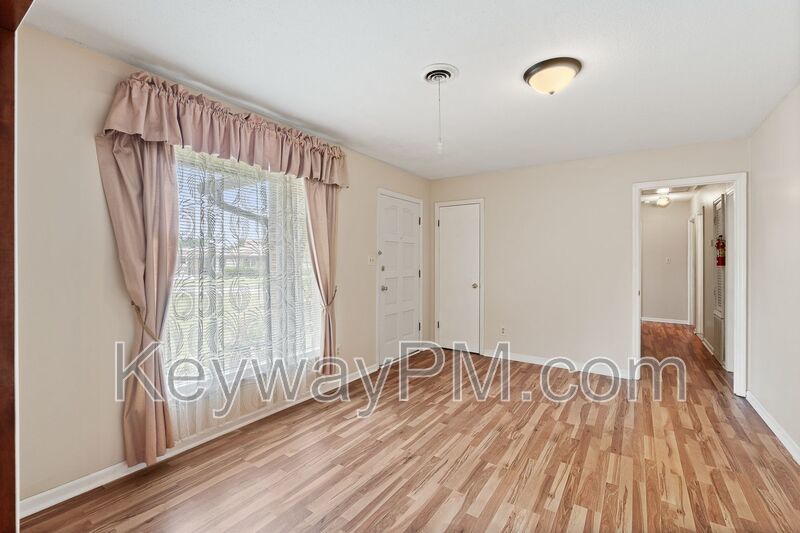 4537 Shawnee Drive property image