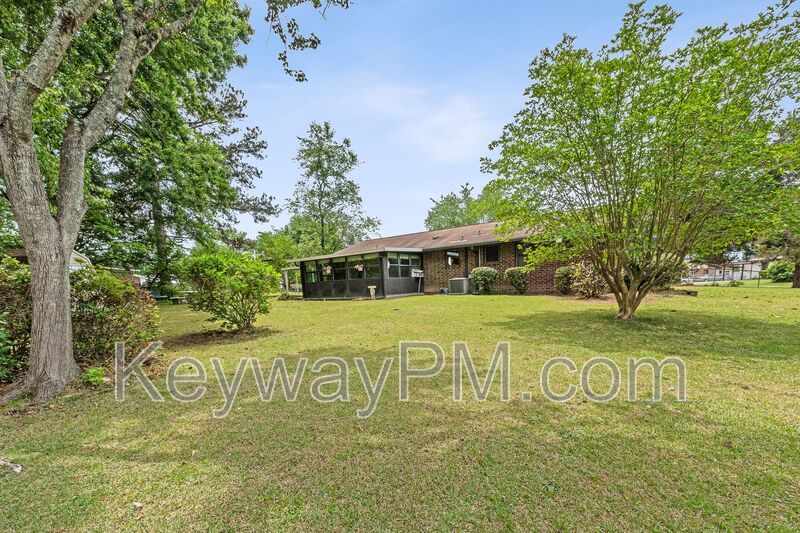 4537 Shawnee Drive property image