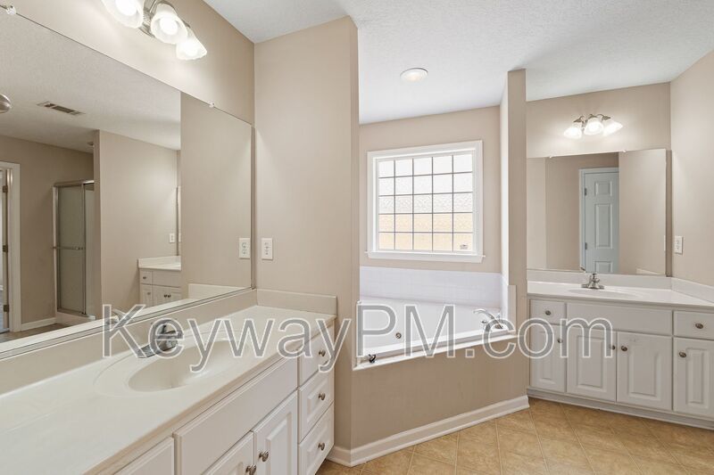 304 Elbrus Way - Pamir Place property image