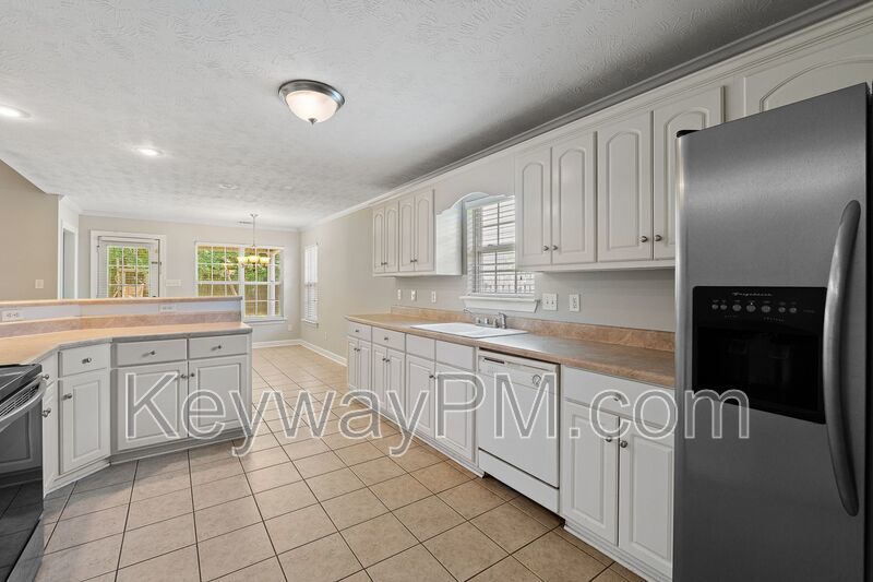 Welcome to 633 Ventana Drive - Summerlin property image