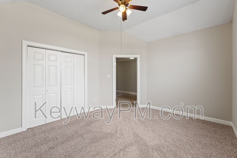 Welcome to 633 Ventana Drive - Summerlin property image