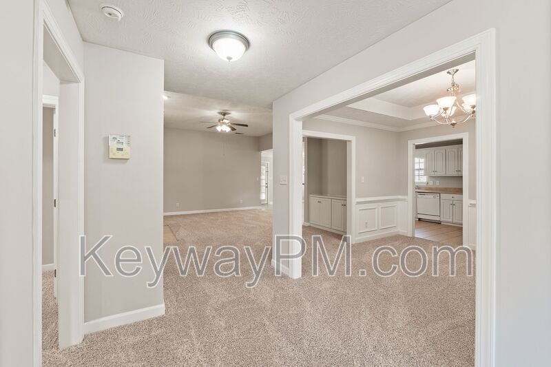 Welcome to 633 Ventana Drive - Summerlin property image