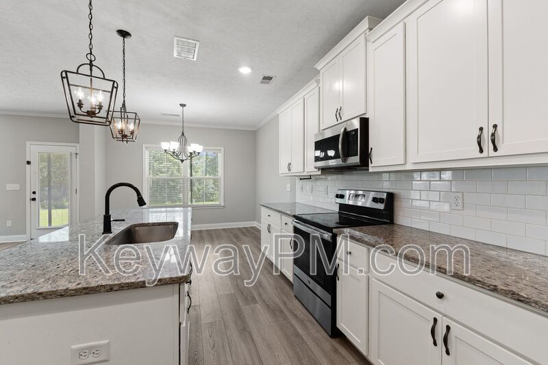 2097 Limerick Court - Canterbury Farms property image