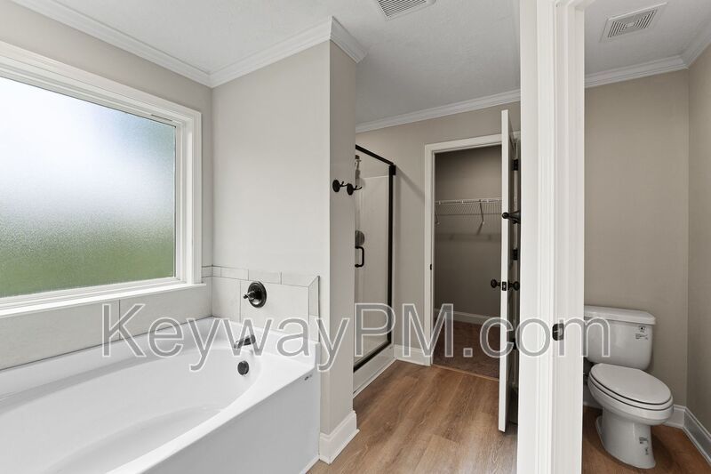 2097 Limerick Court - Canterbury Farms property image