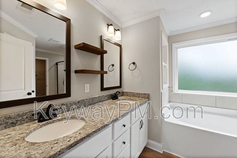 2097 Limerick Court - Canterbury Farms property image
