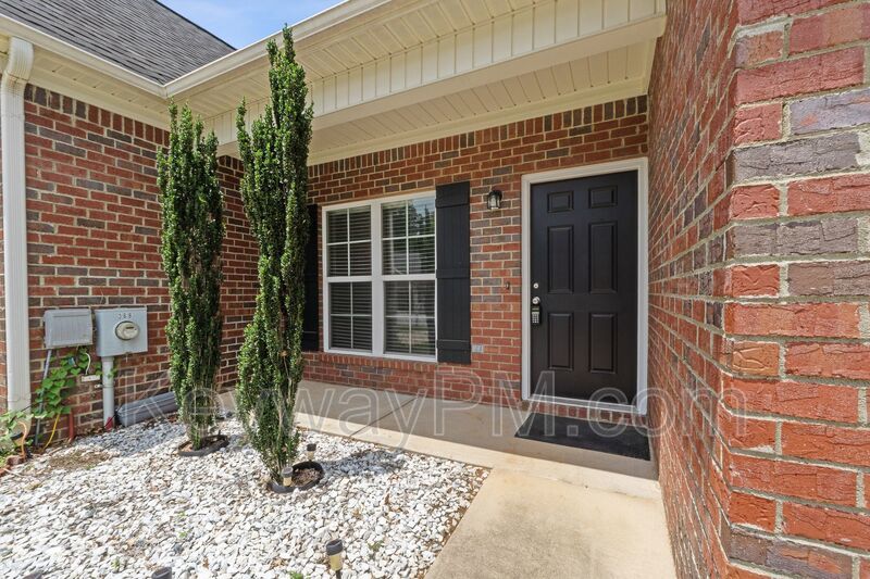 366 Bowen Falls property image