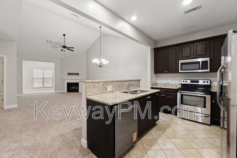 366 Bowen Falls property image