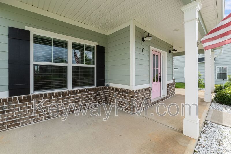 Luxury and Comfort Await @ 2217 Laurens St. - Wrights Farm - Grovetown property image