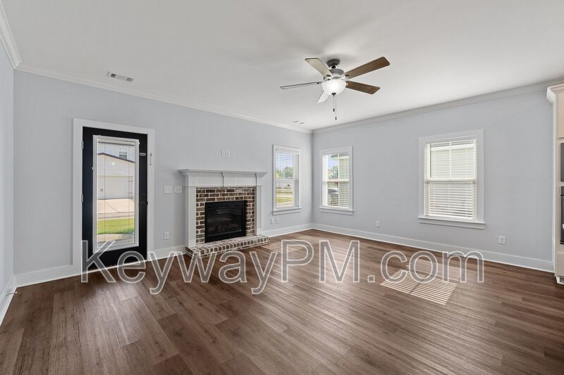Luxury and Comfort Await @ 2217 Laurens St. - Wrights Farm - Grovetown property image