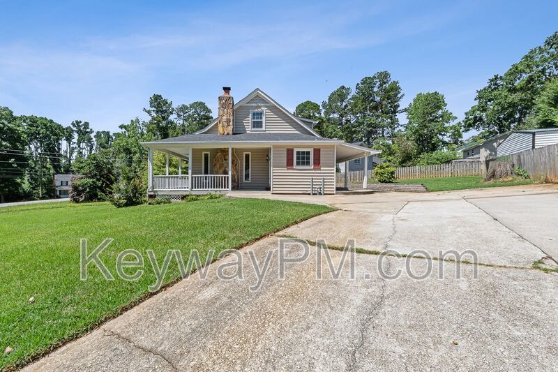 255 Silver Maple Road- Silver Maple Ridge property image
