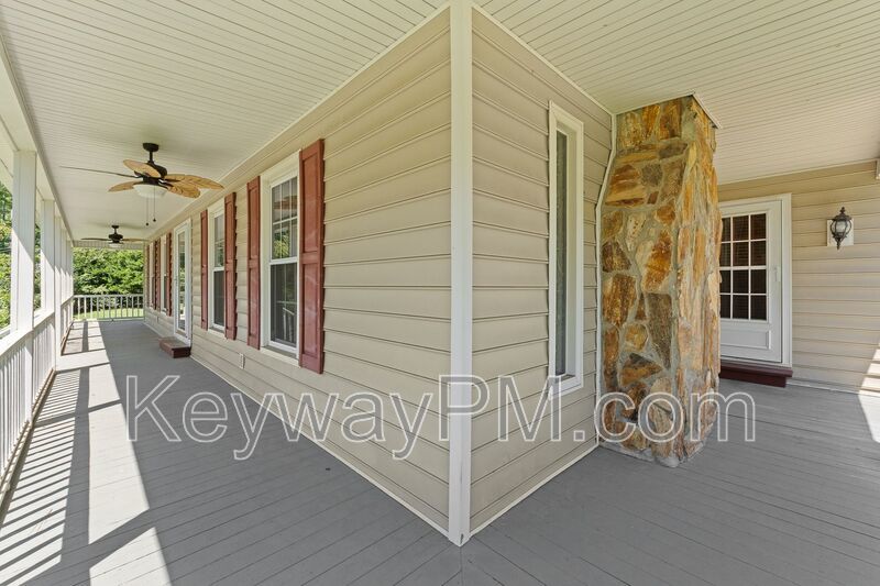 255 Silver Maple Road- Silver Maple Ridge property image